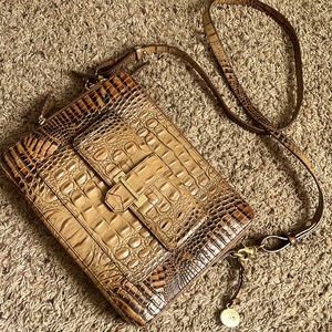 Gorgeous Cross-Body Brahmin ❤️😍